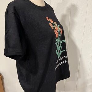 Cute Graphic Tee Bundle with cuffed sleeves